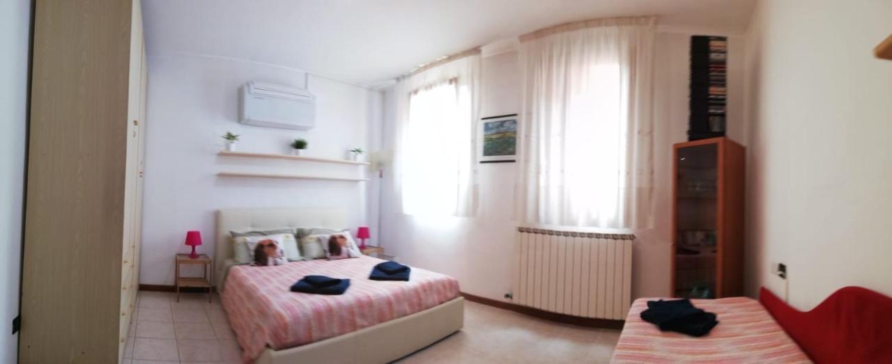 Appartamento Alla Corte Veneţia Exterior foto