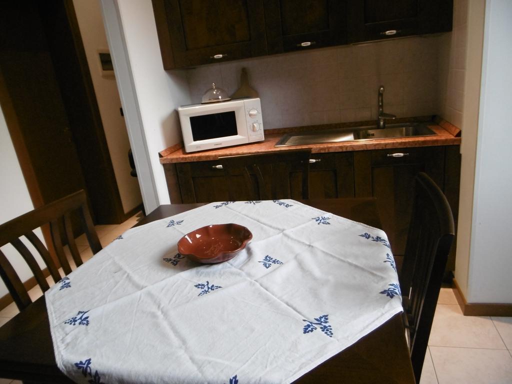 Appartamento Alla Corte Veneţia Exterior foto