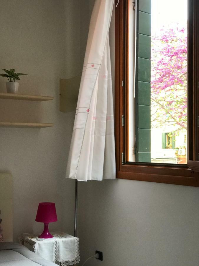 Appartamento Alla Corte Veneţia Exterior foto